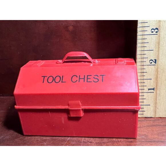 Vintage Small Red Plastic Tool Chest 6 Different Interchangeable Drivers Toolbox - Picture 3 of 5